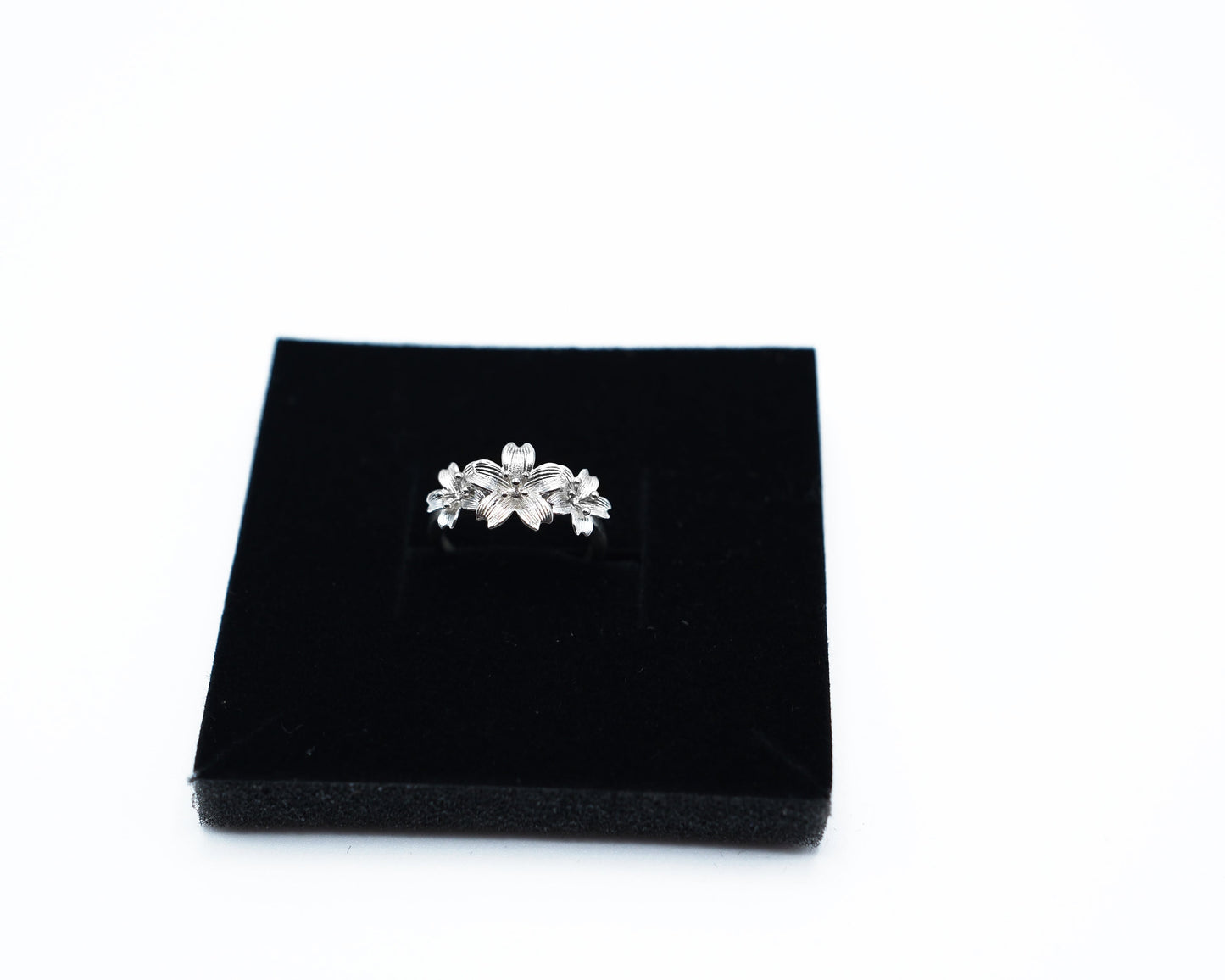 Sylvie ring